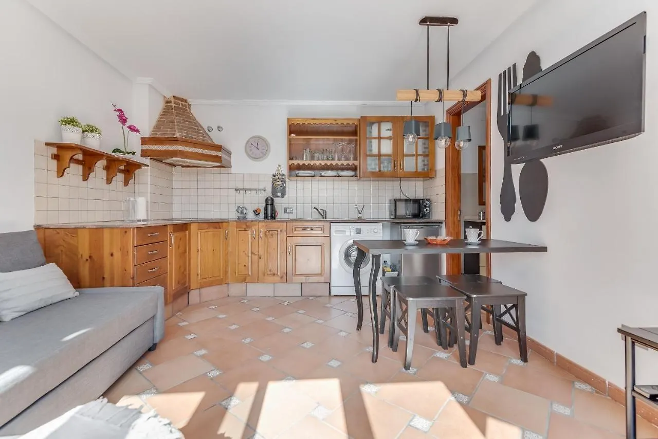 Home2Book Charming Attic El Rincon De Telde, Bbq
